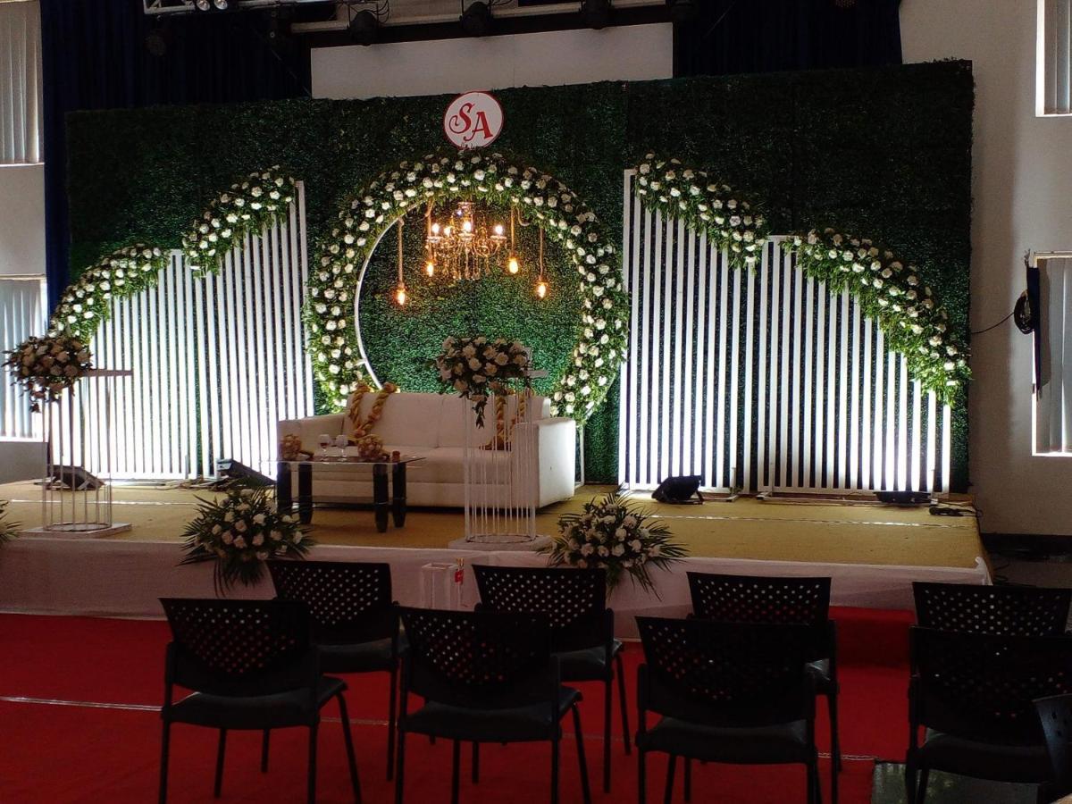 Angamaly Convention Centre Hotel Kochi ภายนอก รูปภาพ