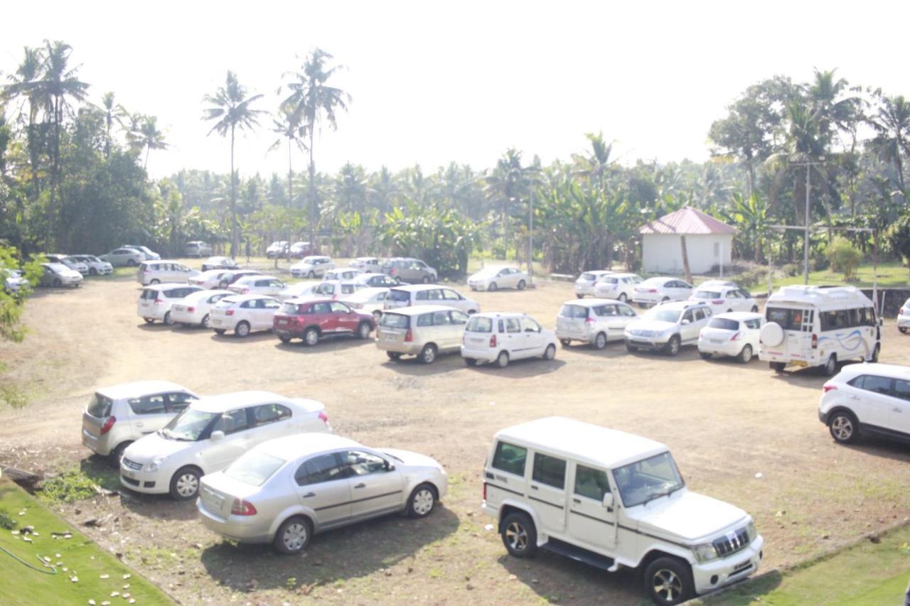 Angamaly Convention Centre Hotel Kochi ภายนอก รูปภาพ